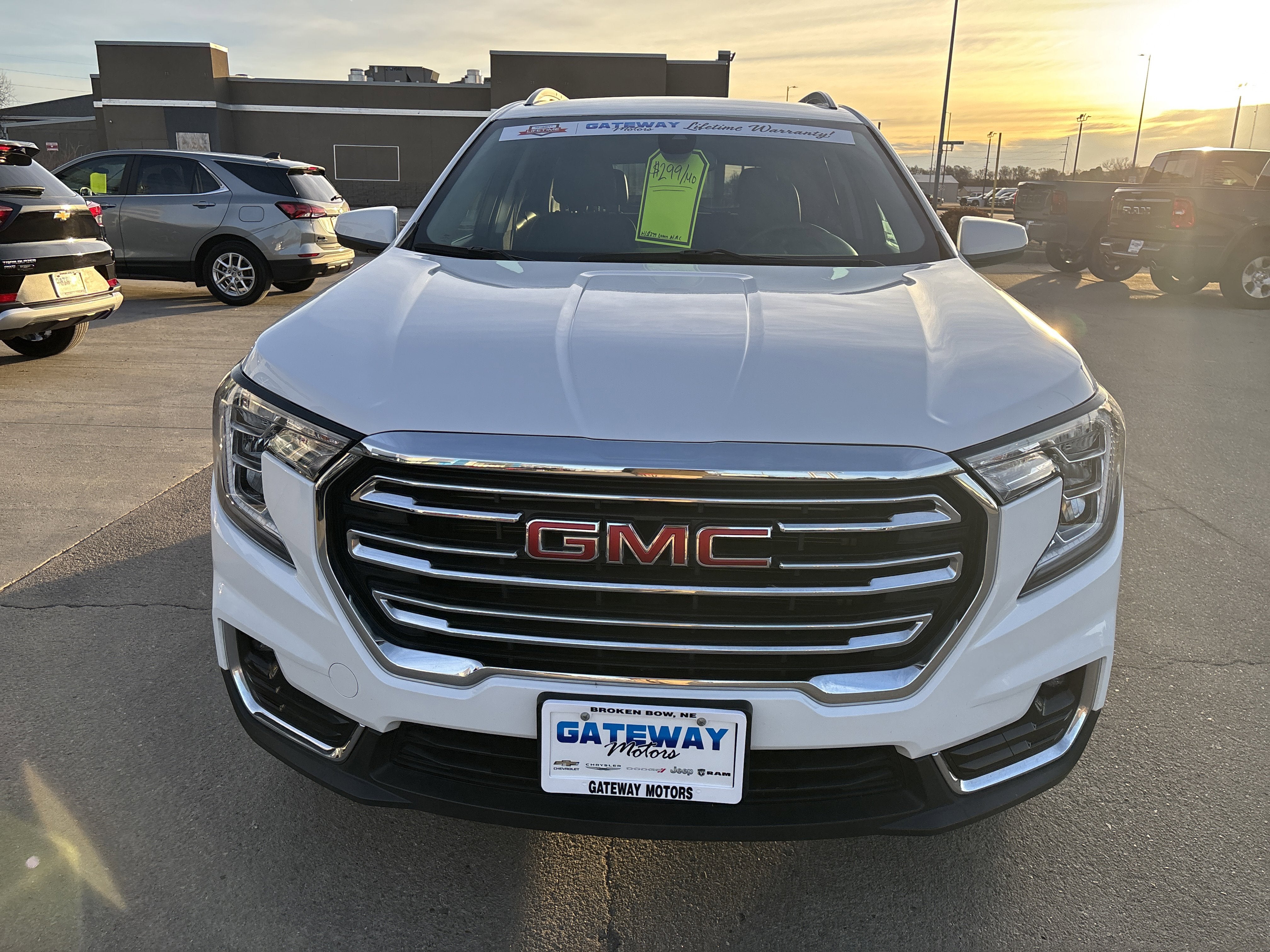 2024 GMC Terrain AWD SLT