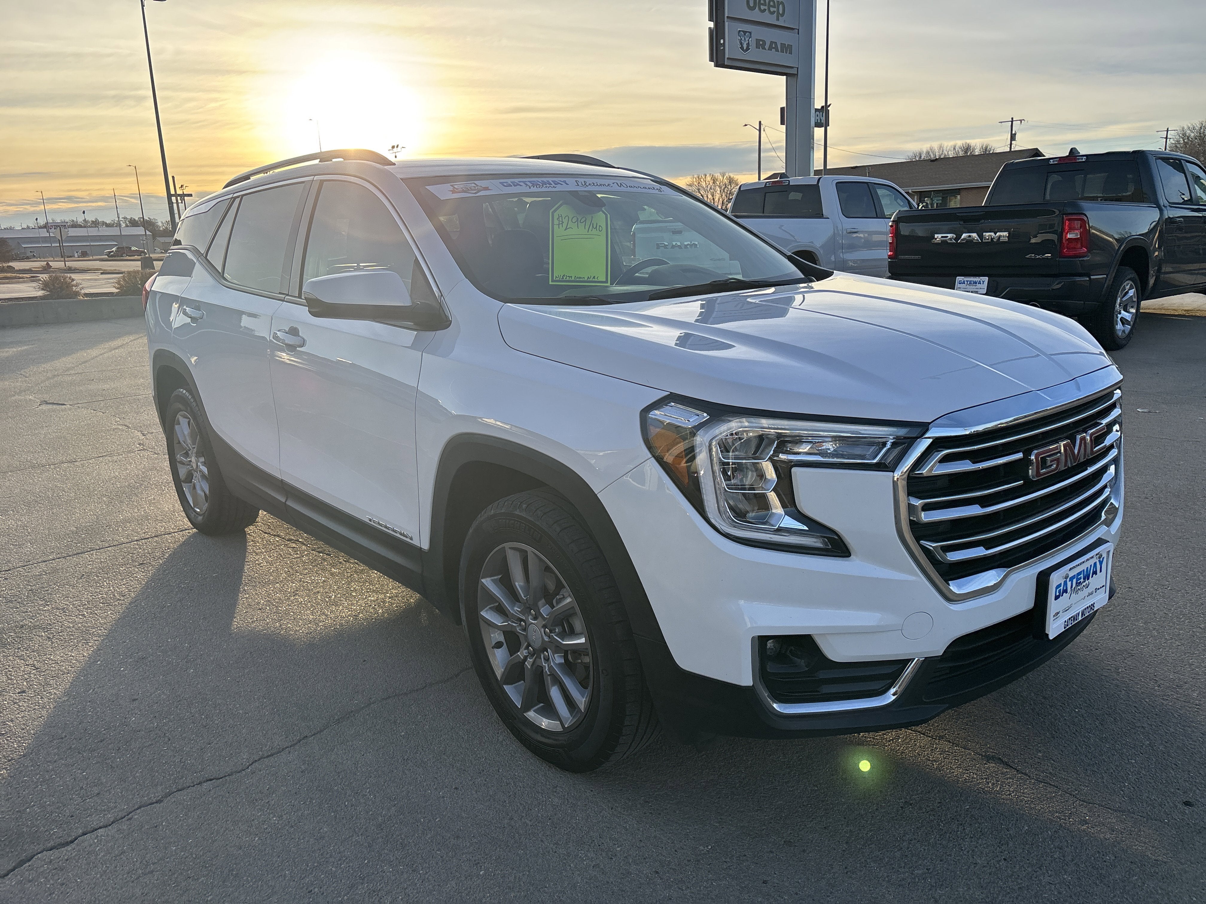 2024 GMC Terrain AWD SLT