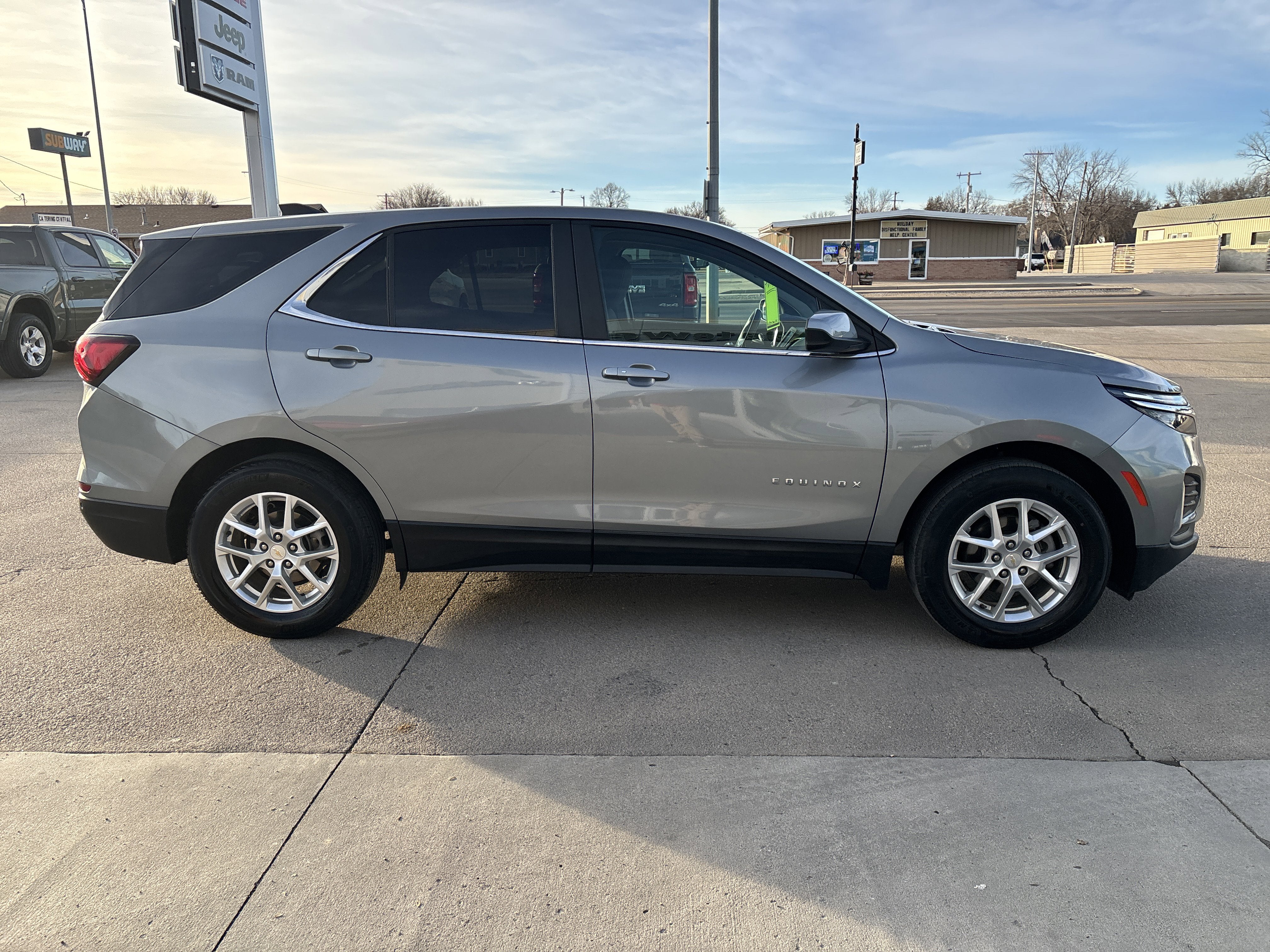 2024 Chevrolet Equinox FWD LT