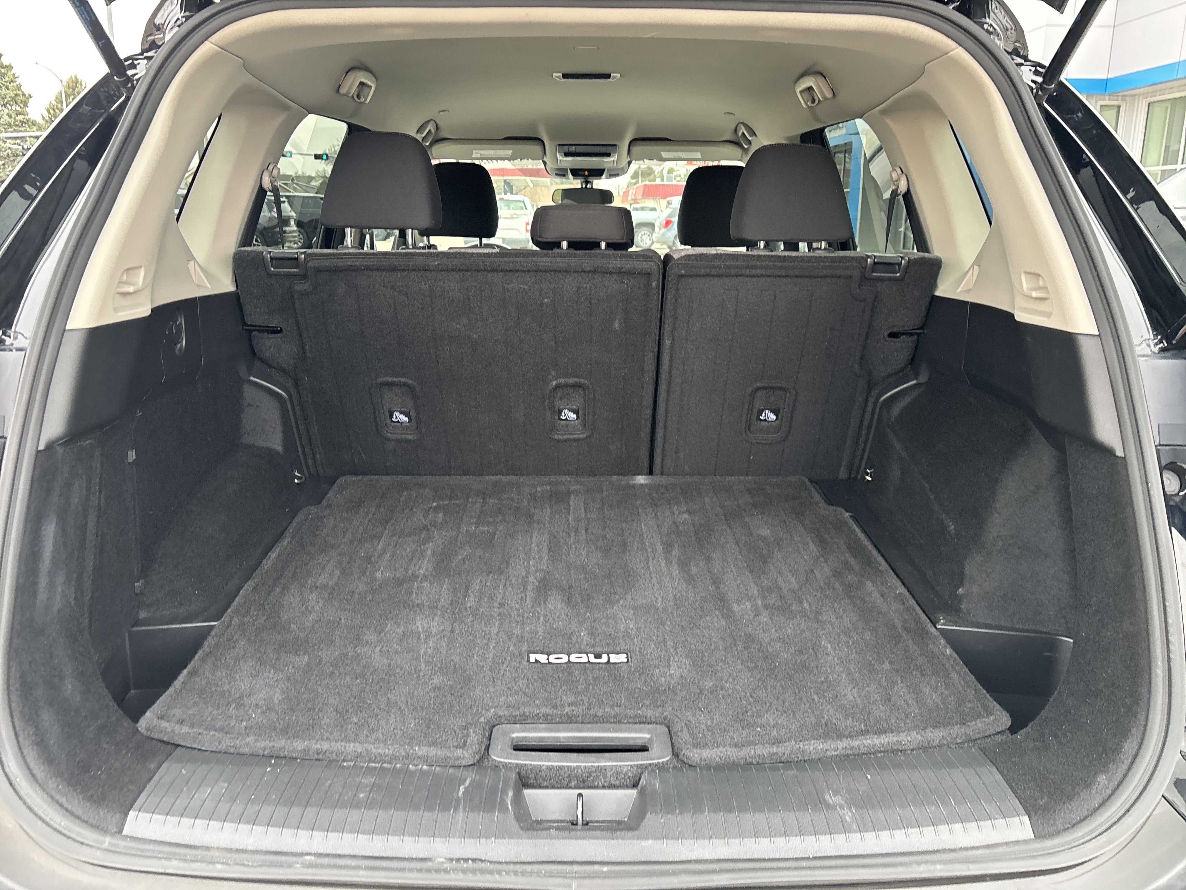 2022 Nissan Rogue SV Intelligent AWD