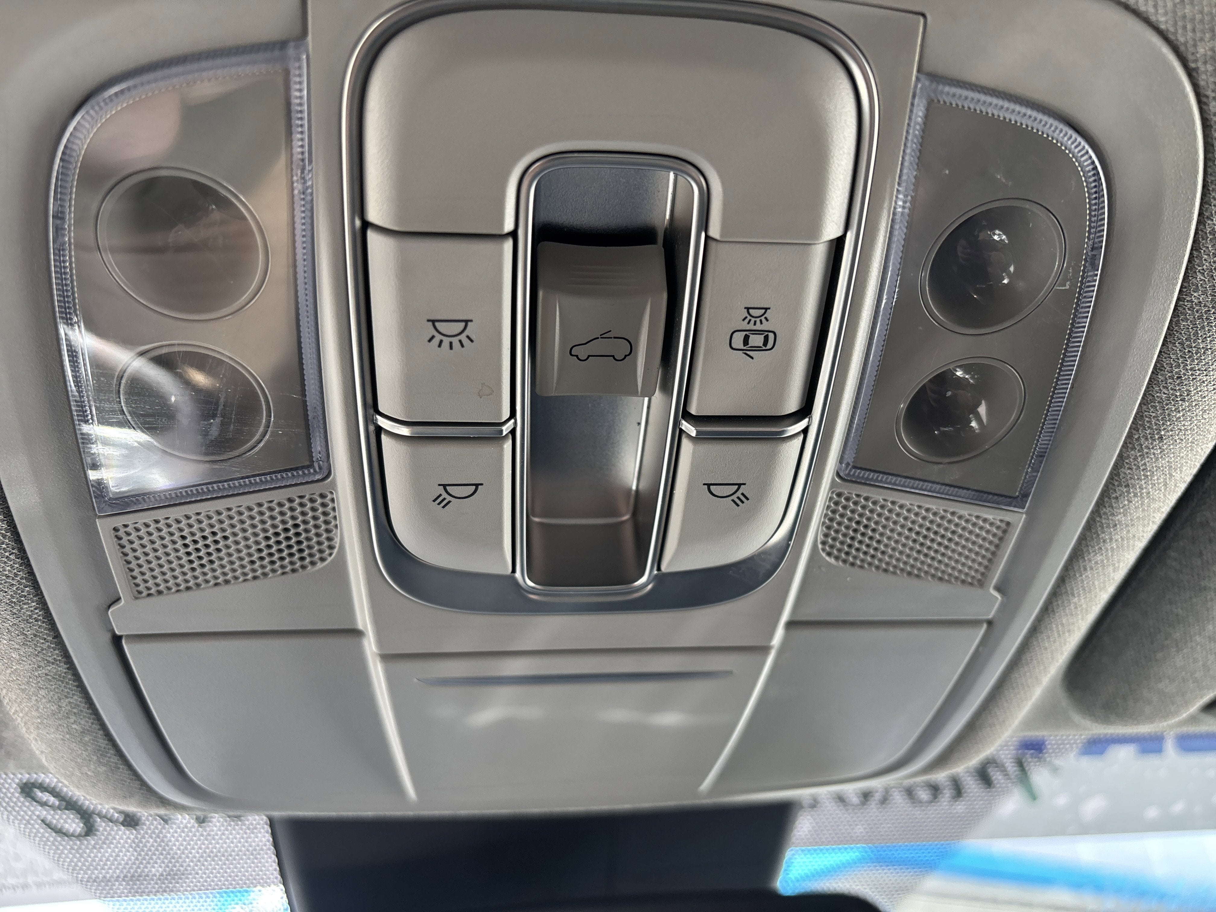 2020 Hyundai Santa Fe Limited 2.0T