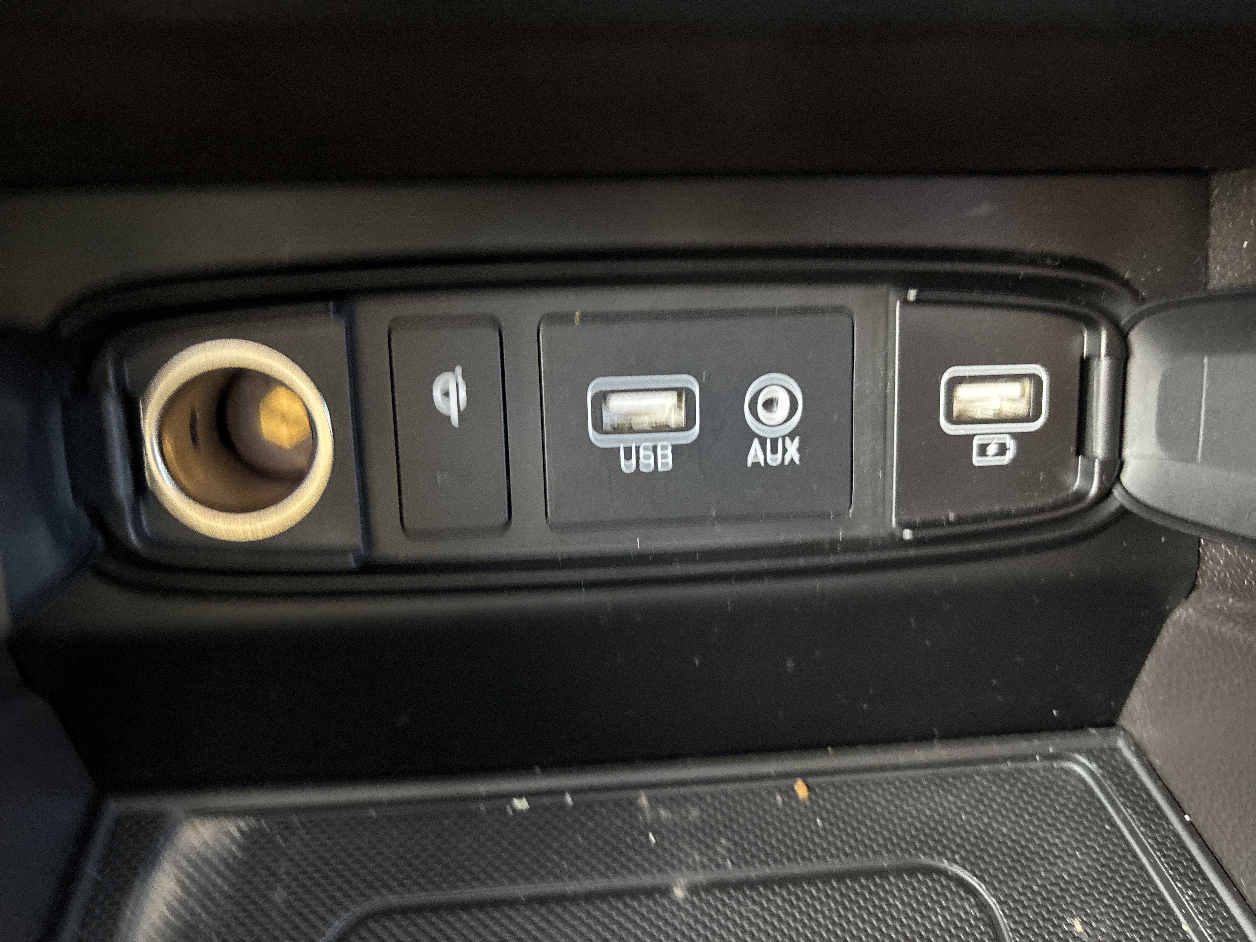 2020 Hyundai Santa Fe Limited 2.0T