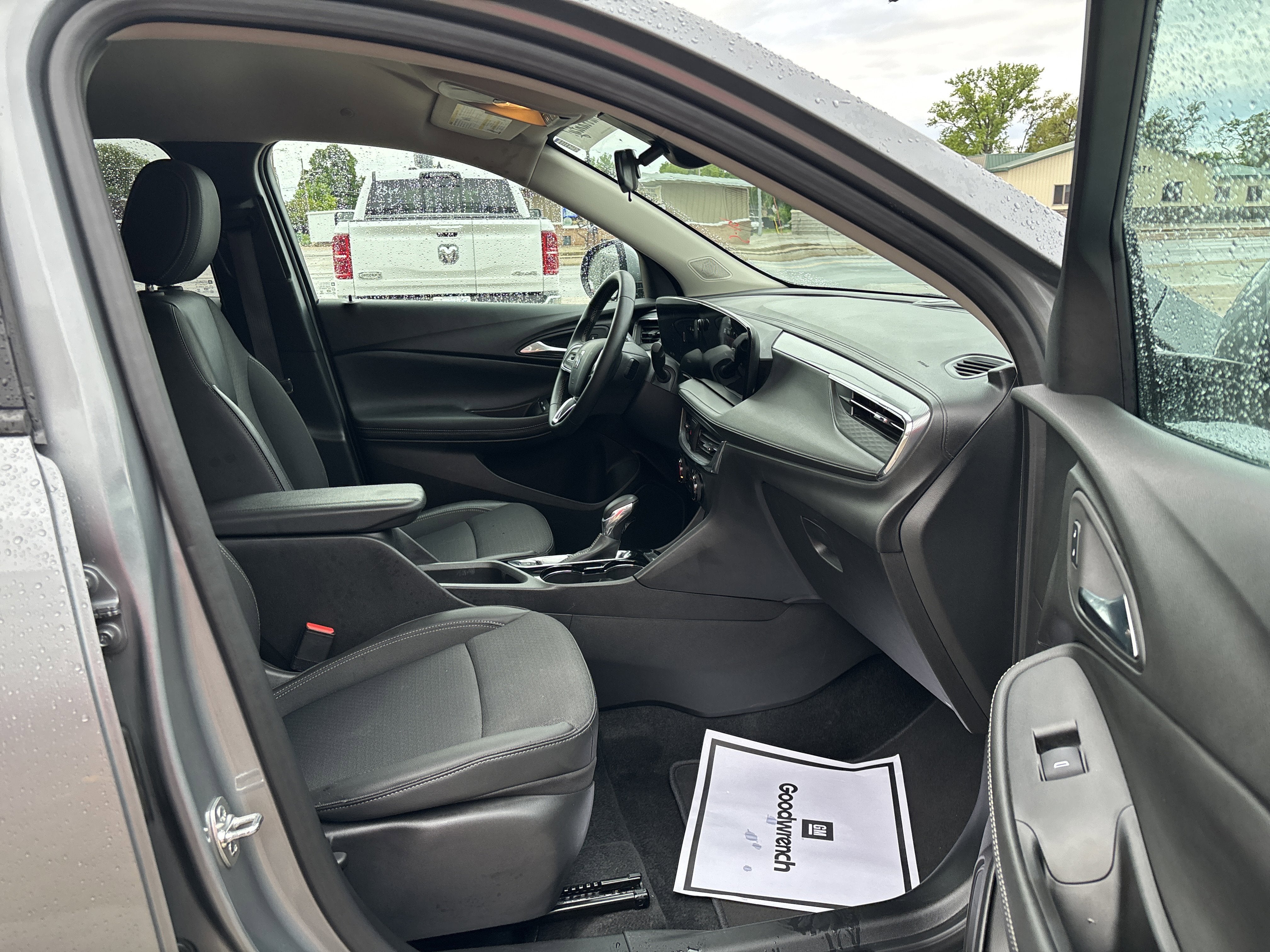 2025 Buick Encore GX Preferred FWD