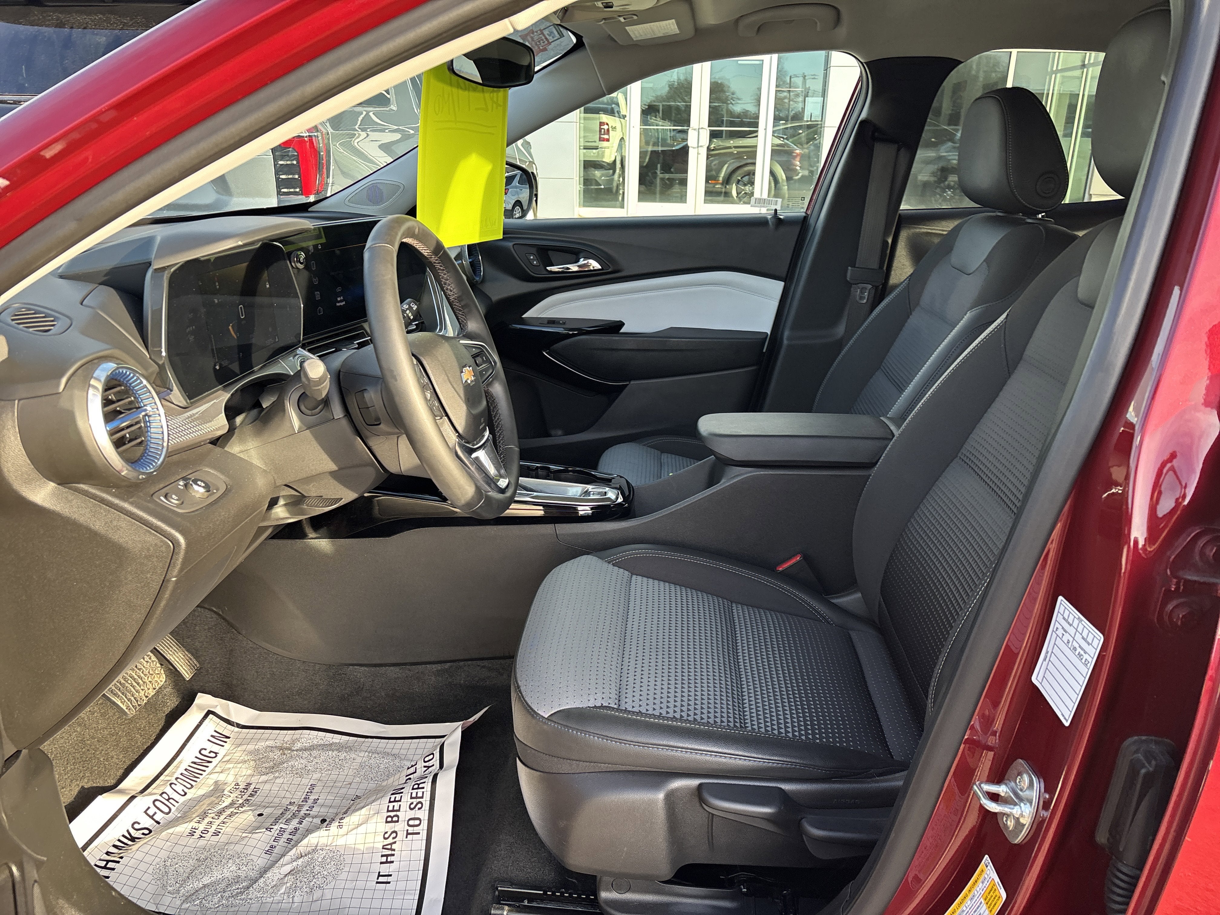 2025 Chevrolet Trax FWD LT