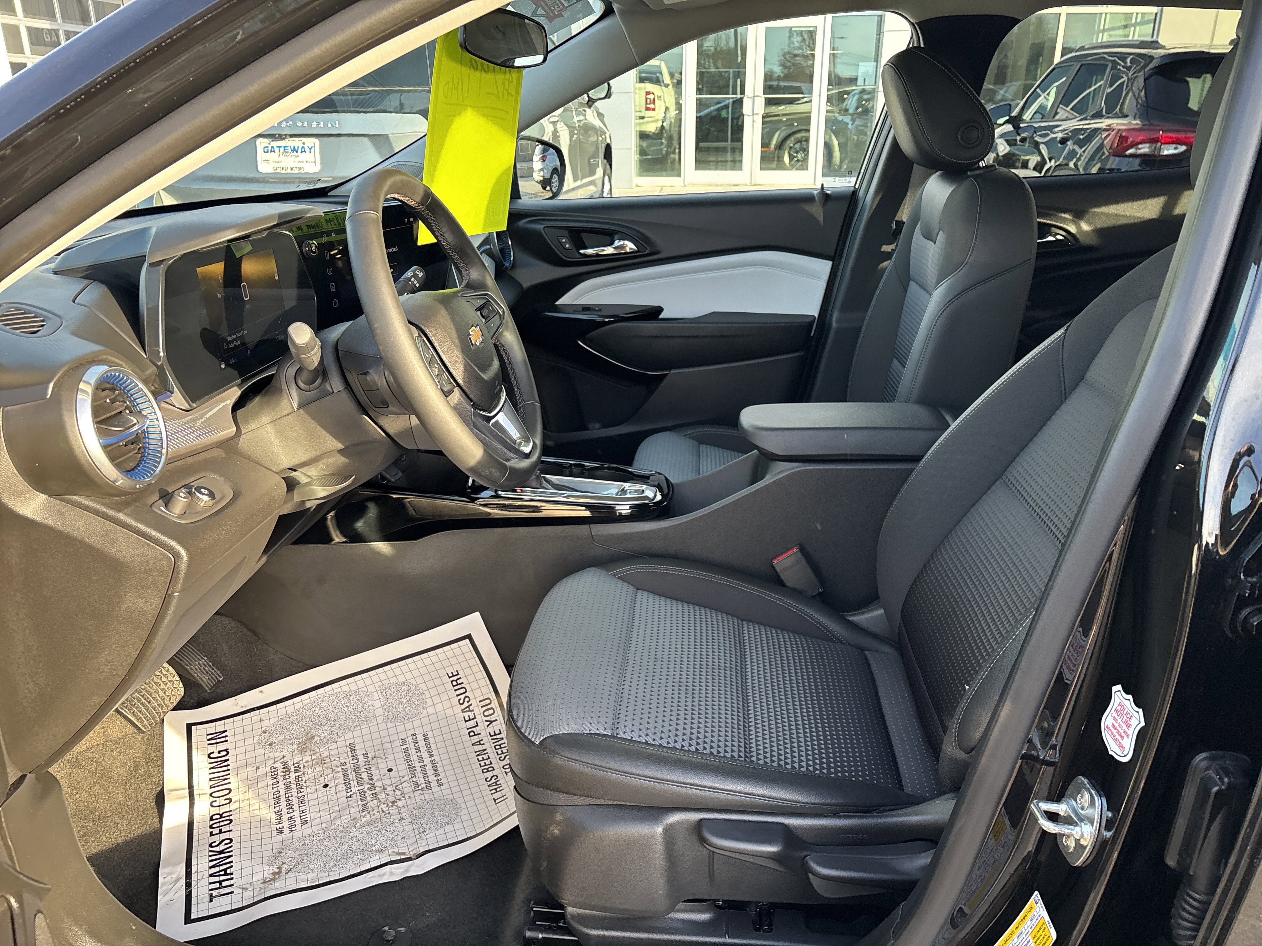 2025 Chevrolet Trax FWD LT