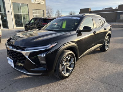 2025 Chevrolet Trax FWD LT